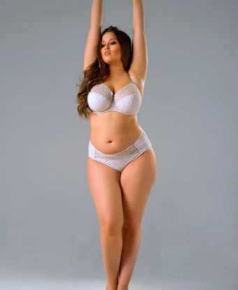 Нежная и чувственная леди поможет тебе расслабиться и забыть обо всем. Приглашаю в гости для приятного времяпровождения. Обещаю, встреча со мной будет незабываемой! 10738, 25 лет